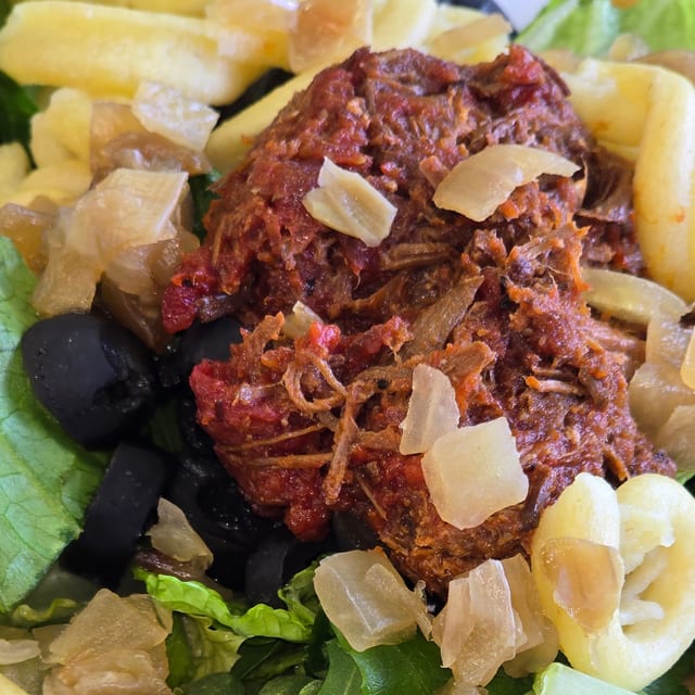 VOLOgnase Salad.
